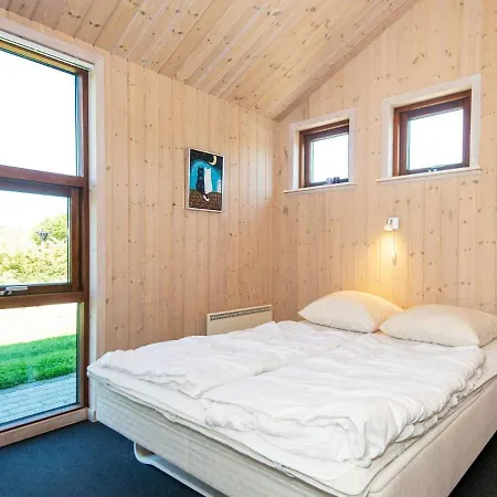 Four-bedroom Holiday In 6 펜션